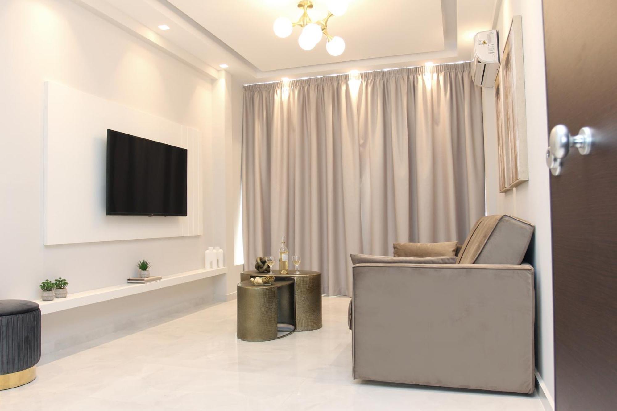 Central Metropolis Luxury Living เอเธนส์ ภายนอก รูปภาพ