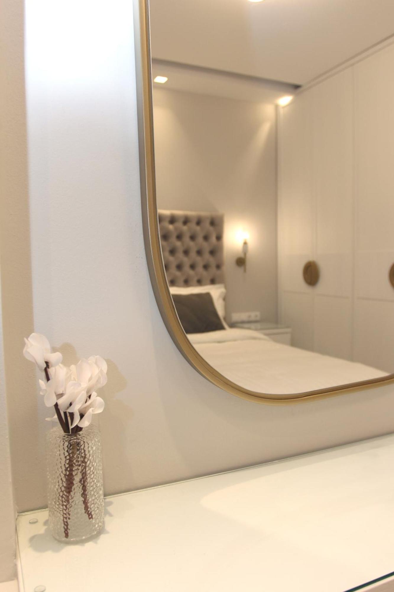 Central Metropolis Luxury Living เอเธนส์ ภายนอก รูปภาพ